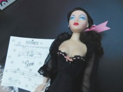 gene pinup tops a